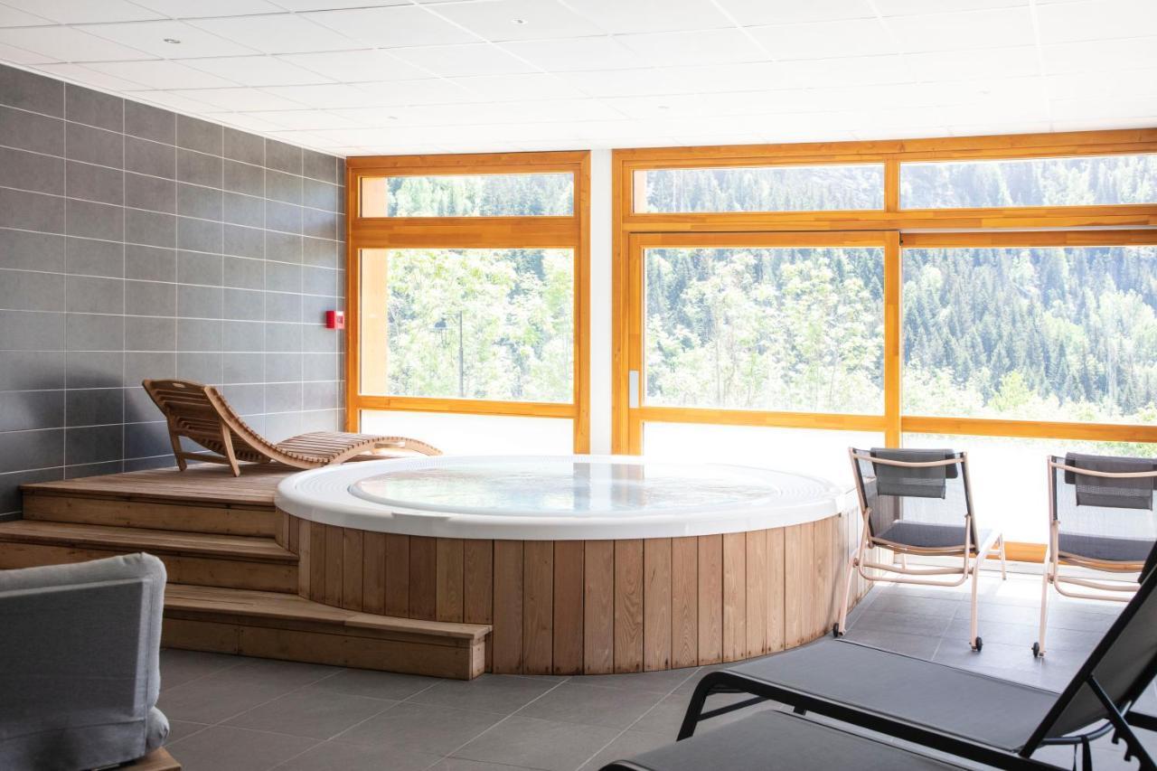 Terresens - Les Edelweiss Aparthotel Vaujany Kültér fotó